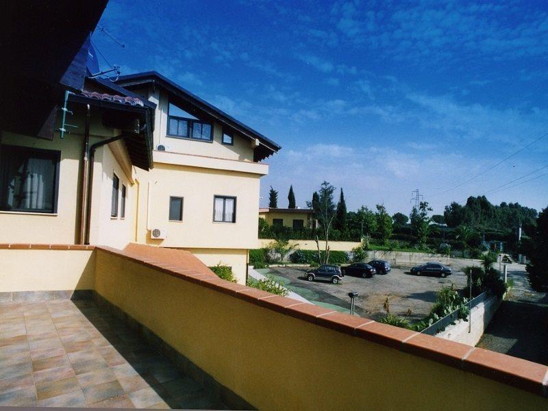 Complesso L'Oasi Hotel Aranova Ngoại thất bức ảnh